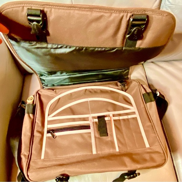 Tracker Brown and Pink Messenger School Work Bag Never Used - Picture 11 of 16